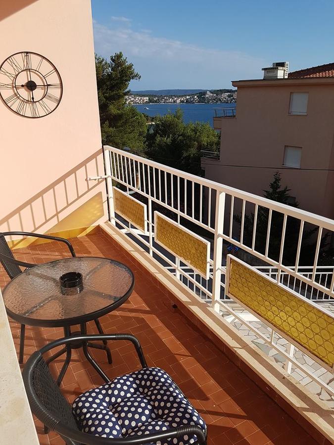 Adriatic Apartments Trogir Bagian luar foto