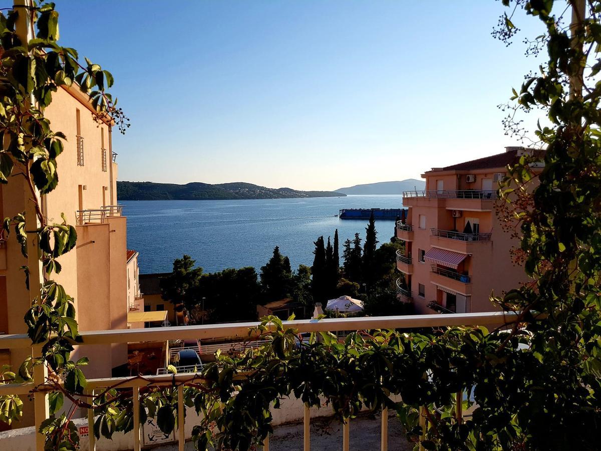 Adriatic Apartments Trogir Bagian luar foto