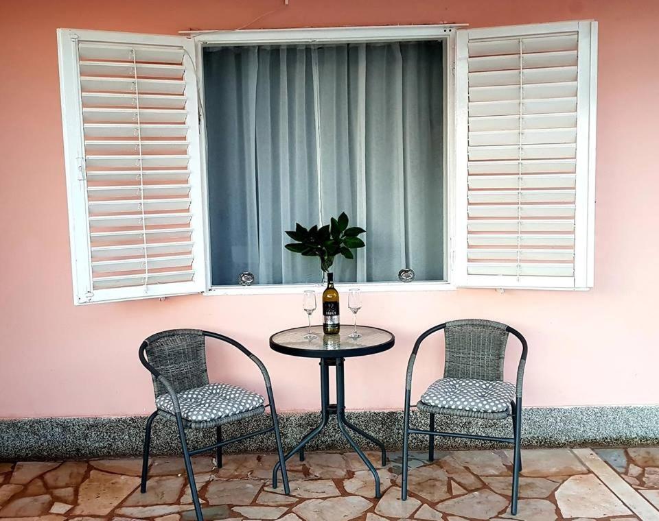 Adriatic Apartments Trogir Bagian luar foto